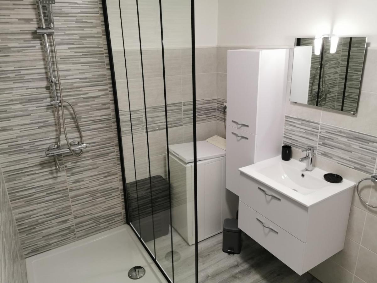 Appartement Cosy Entierement Equipe Villeneuve-sur-Lot Exterior foto